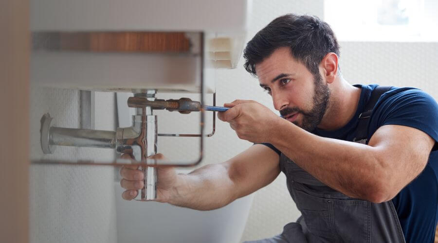 Water heater thermostat replacement in Campti, LA
